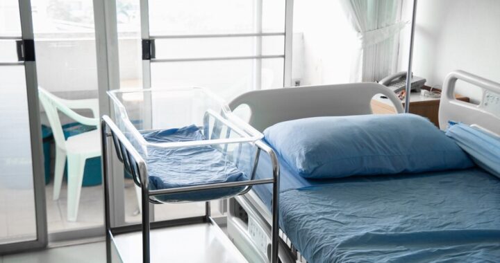 nowa-podstacja-ratownictwa-medycznego-w-otmuchowie-auto-3917