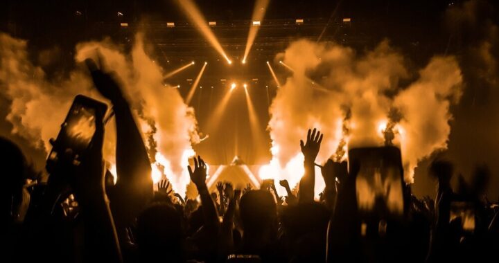 niesamowite-emocje-w-ndk--marzec-pe--en-spektakli--auto-1830