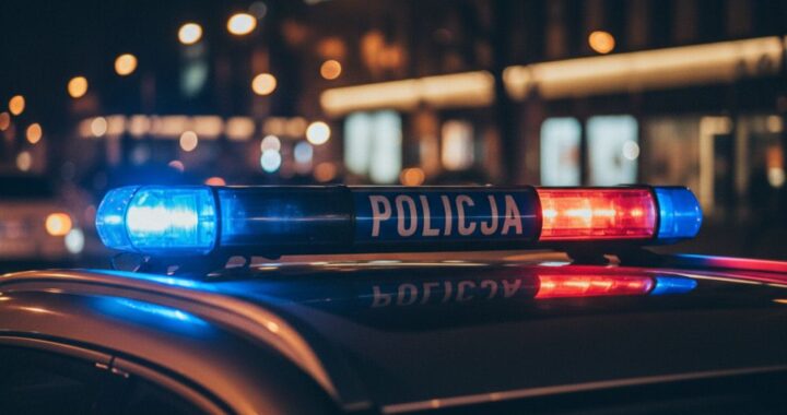 opolscy-policjanci-pod-nadzorem-prokuratora-prowad-auto-6949